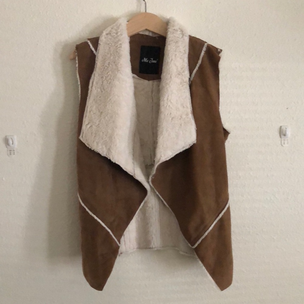 Me Jane faux fur & faux suede vest